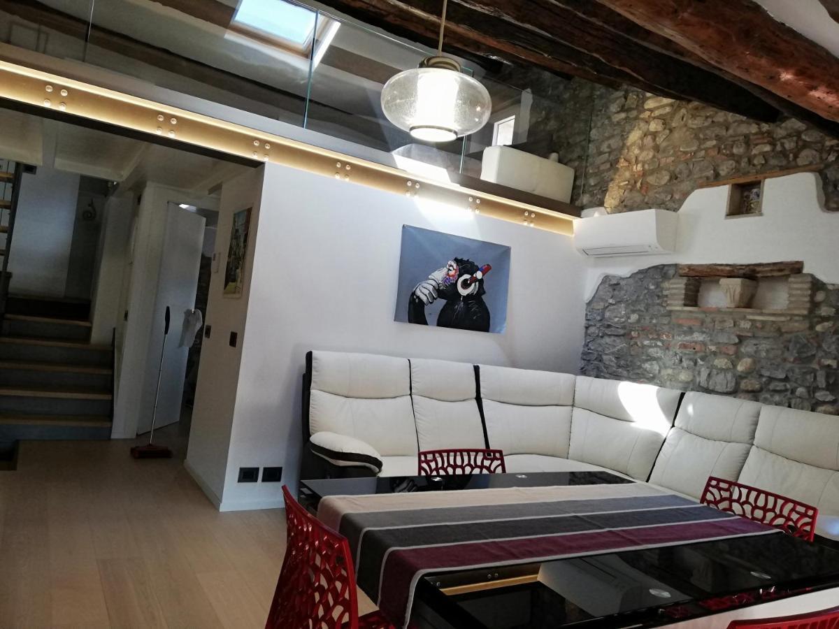 Loft In Piazza Con Soppalco Cividale del Friuli Exterior foto
