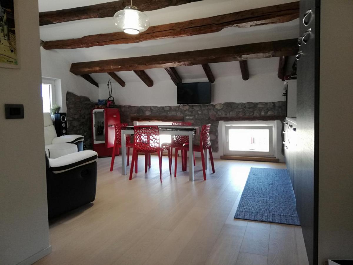 Loft In Piazza Con Soppalco Cividale del Friuli Exterior foto
