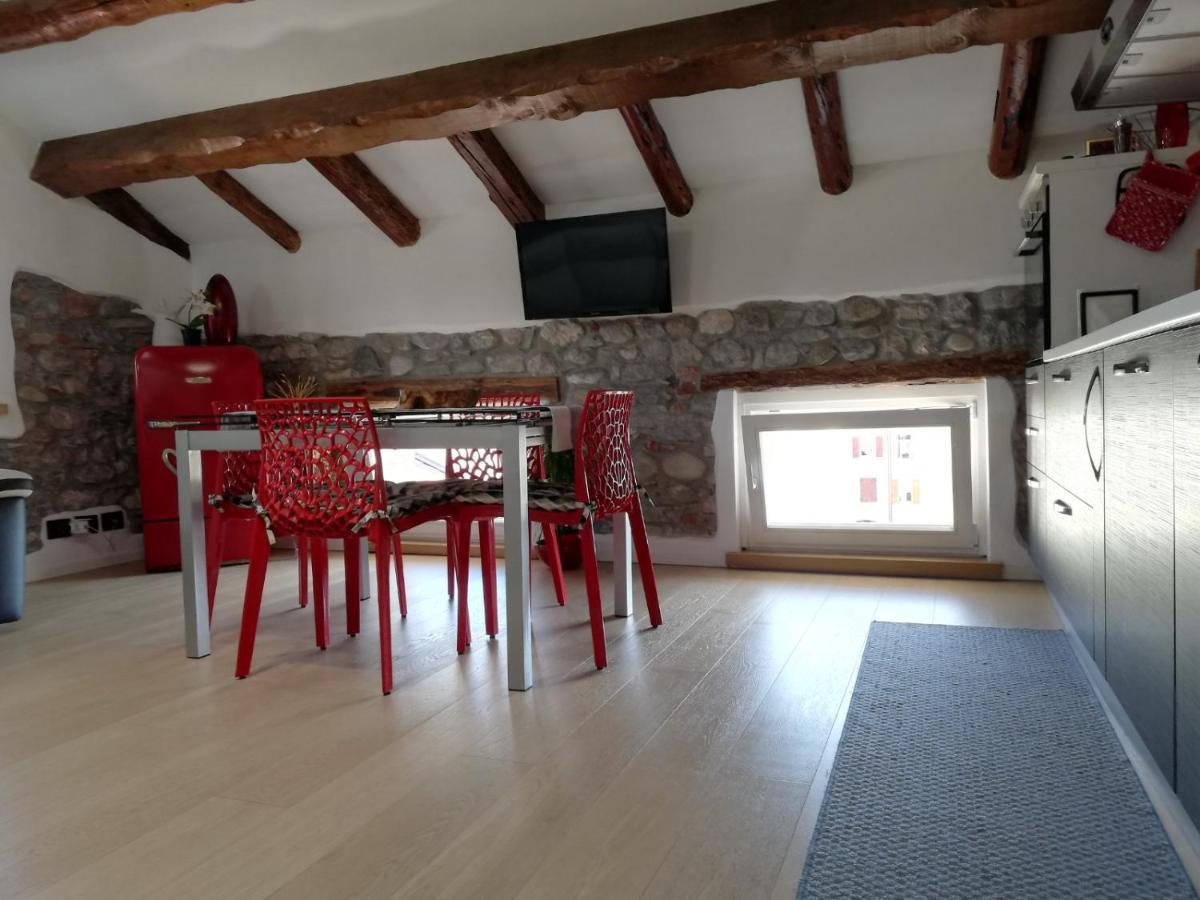 Loft In Piazza Con Soppalco Cividale del Friuli Exterior foto